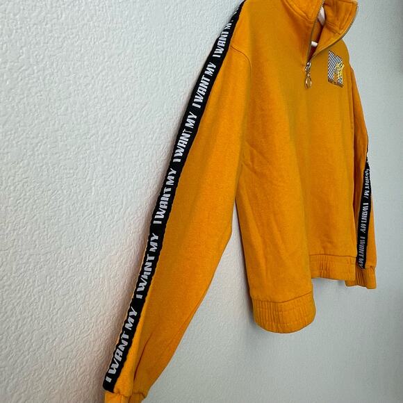 MTV Womens Mustard Yellow Quarter Zip Logo Sweater Longsleeve Sweater Size Small - Picture 2 of 8
